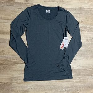 3/$10! NWT! Women’s 32 degrees base layer top